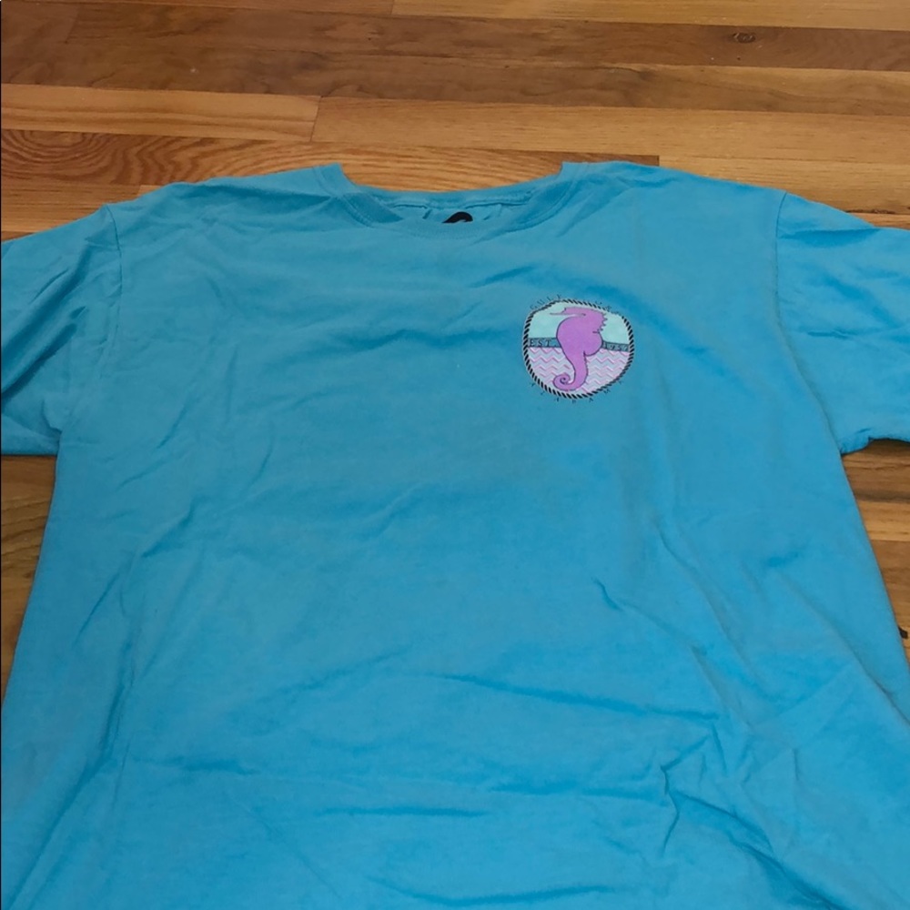 women’s beach t shirt